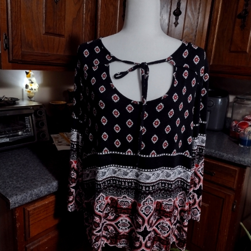 Gorgeous XL blouse from Cato's